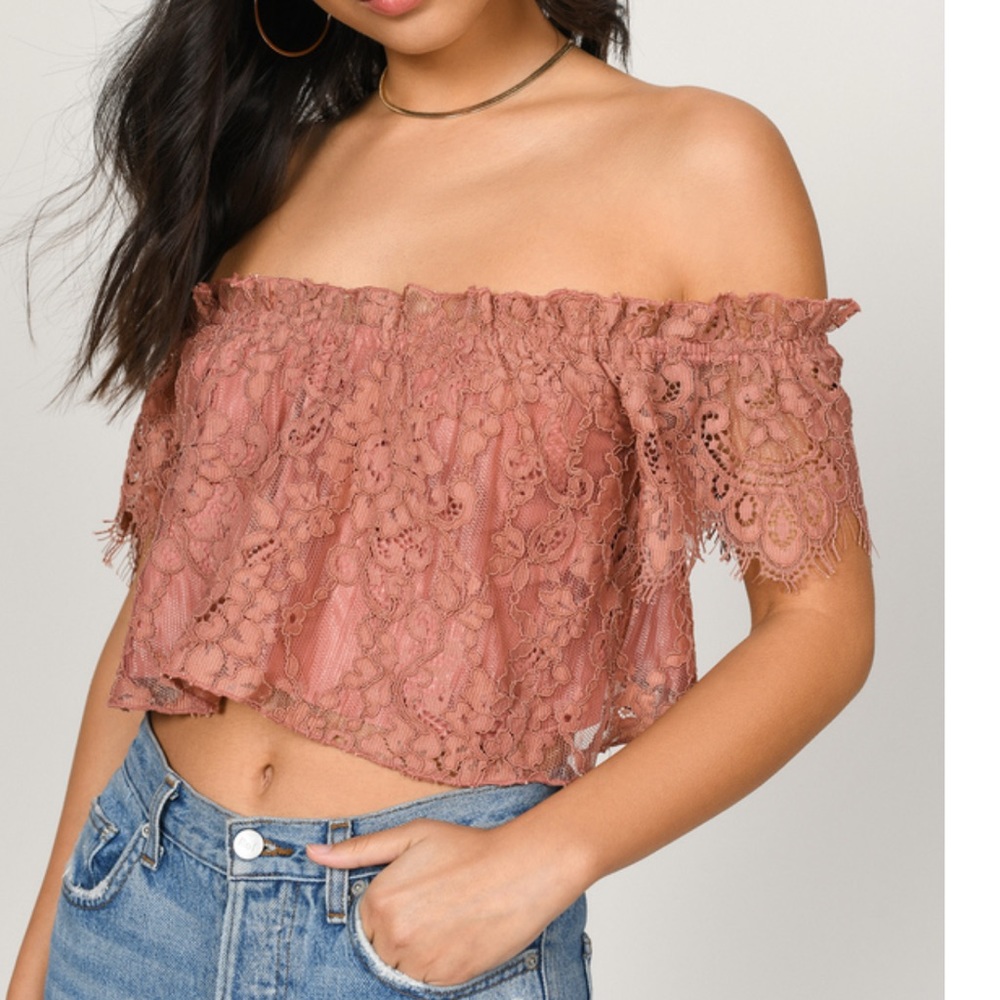 NWT lace off the shoulder crop top